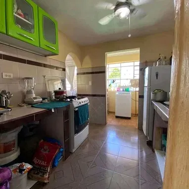 Casa en San Agustín La Lisa consta de 3 cuarto y garaje - Img 105784762