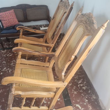 Sillones de madera/ comadritas - 2/2
