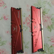 Memorias ram de Ddr4 8x2 en 30 usd el par - Img 56898063