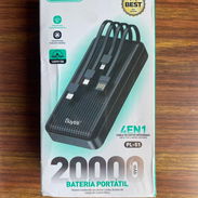 Power Bank 20000 mAh (4 en uno,Incluye USB a Type-C, Micro USB y Lightning) 25 USD - Img 55873503