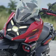 🏷️TANK SOPORT 200 cc por  inyección.   Casi 4 mil millas.  Chapa y circulación  Musica y demás.  Precio  2mil usd - Img 57245815