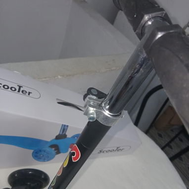 🚧 🛴 SCOOTER INFANTIL 3 RUEDAS CON LED ⚖️ Peso máx: 40–60 kg. 🚧 - 3/4