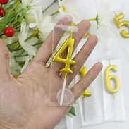 🎂Velas doradas de números 1 al 5 - Img 56352349