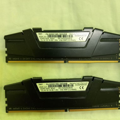 Tarjetas RAM DDR4 8gb 3200bus - Img 127712789