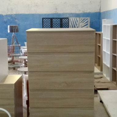 Estantes .muebles. Mesas sillas gaveteros y más - Img 123338009