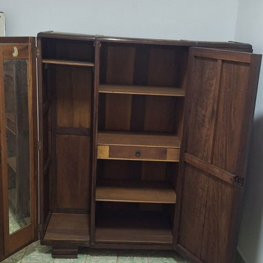 Escaparate de madera - Img 125991289