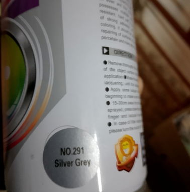 Spray premium color ORO (Dorado plateado) ver dentro un - Img 90963434