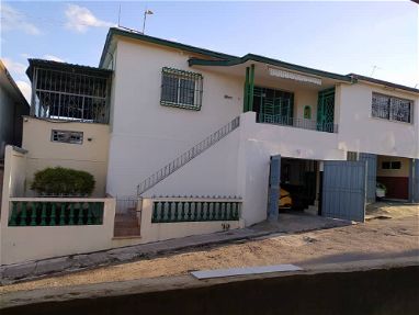 *$40 000euros o usd. En venta casa c/ tlf fijo y Nauta Hogar en Guanabacoa, Reparto  Naranjo, con 2 garajes en bajo - Img main-image