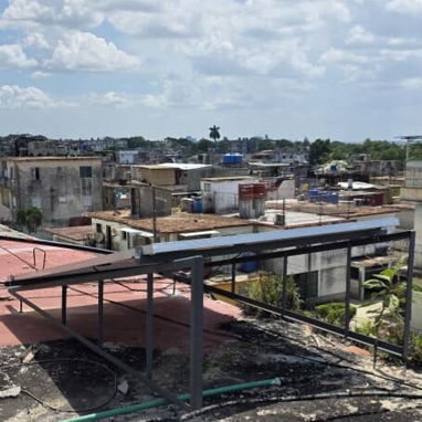 Montaje de estructuras para paneles - 3/4