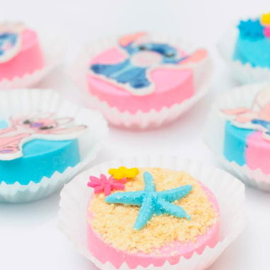 Curso presencial de candy bar de cupcakes, donas y galletas con decoración comestible y fondant - 6/9