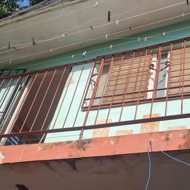 Casa grande en cojimar con apartamento de alquiler - Img 122574053