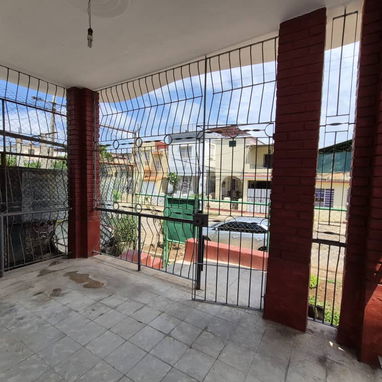 Casa independiente Playa cerca a 7ma y70 3/4 gsrj 80mil 53582376 - Img 120914405