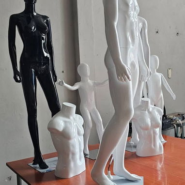 Venta de maniquíes . - Img 122679709