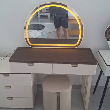 Vanity mesa de maquillaje 350 mensajería incluida en varios lugares - 2/2