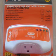 Reguladores de voltaje 110v y 20 amperes para neveras y refrigerador - Img 56182290