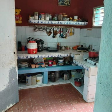 🏠 SE VENDE CASA DE DOS PLANTAS EN LA CALLE CORONEL VERDUGO, CÁRDENAS, MATANZAS – 40.000 USD - 4/6