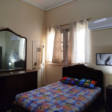 Se renta apartamento en en el Vedado - Img 122642334