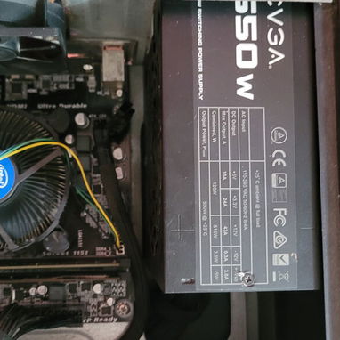 Vendo pc de 7ma 300USD propiedades en las fotos no vendo nada por separado funciona al 100 - Img 123141477