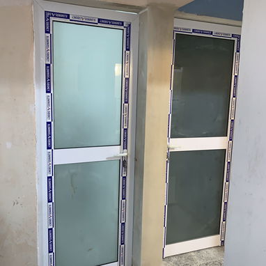 Carpintería de aluminio y cristalería - 10/10