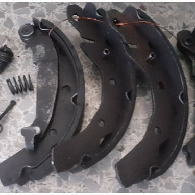 B12 venta de piezas de Subaru vivió de uso - 5/10