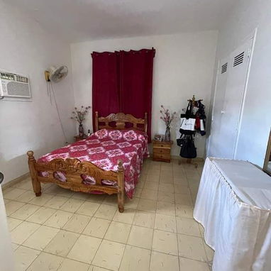 Venta o permuta y doy vuelto en correspondencia - Img 120306246