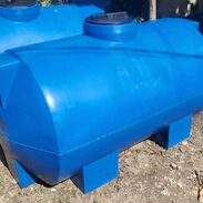 Recipiente plástico de 1200 ltrs azules - Img 45408324