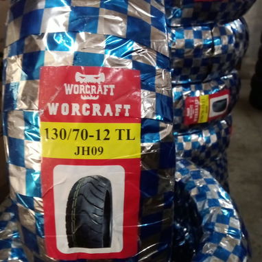 Neumático 350x12 goma 130 70 12 y Neumático 400R12 - 2/3