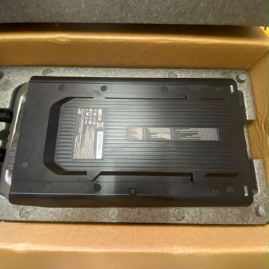 //EcoFlow. Es la EcoFlow WAVE 2 Add-on Battery, modelo Z-…/XT210-EB. La versión de tu foto es la de 1159 Wh// - 4/7