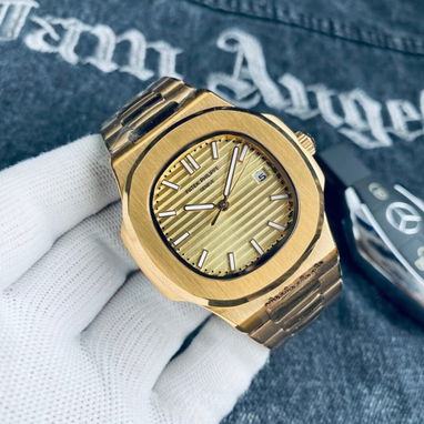 ⭐ Modelos Icónicos: Omega, Cartier y Patek Philippe - Img 126086518