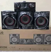 Equipo de música LG CJ45 en venta con transporte incluído, precio 450 usd, llamar al 55919693, escribir al whatssap o al - Img 50061095
