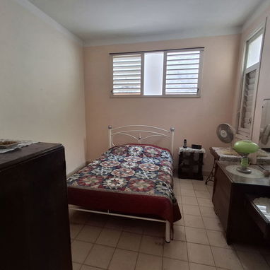 Se vende apartamemto cerca de Prado y la Embajada de España - 7/10
