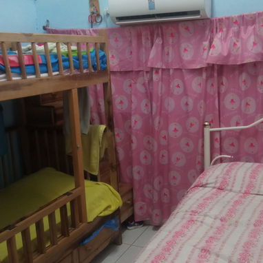 Vendo Casa independiente en Lawton 10 de Octubre,placa libre,garaje,patio y papeles en regla. Me ajusto en el precio. - 6/10