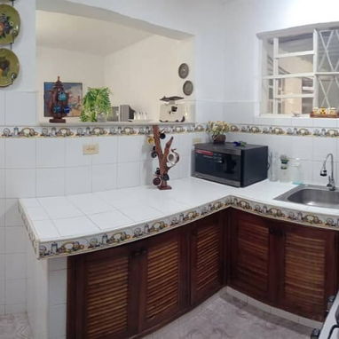 Vendo casa independiente de 3/4 en santa fe playa rpto juan Manuel Díaz con todo adentro 582.15m2 y mas - Img 120823286