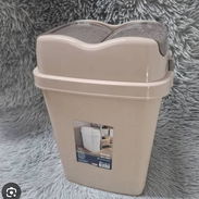 🚨Cestos plásticos de 10 L 🌈Colores 🌈 Beis 🤎 - Img 57644657
