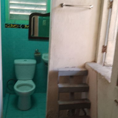 Permuto apto de 3 cuartos en Playa por 2 aptos de 1 cuarto - Img 125130078