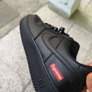 NIKE AIR FORCE SUPREME NEGROS NUEVOS - Img 56248839