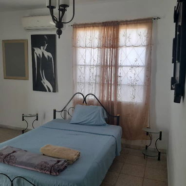 🏠🏖️ Casa Wendy en renta, 4 habitaciones, Guanabo - Img 107920138