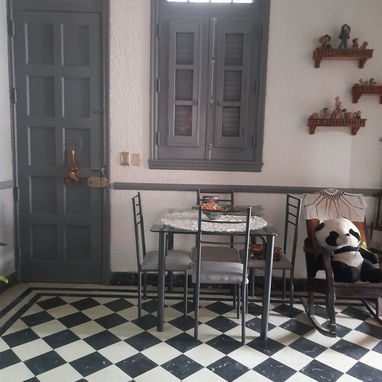 Se vende apto en biplanta (parte de arriba) en Santos Suárez moderno - Img 121918811
