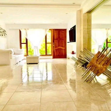 COD.Z 🌊 Pasadía con piscina en Siboney. Capacidad 20 personas 👥 - 8/10