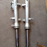 Amortiguadores traseros para moto eléctrica - Img 55154657