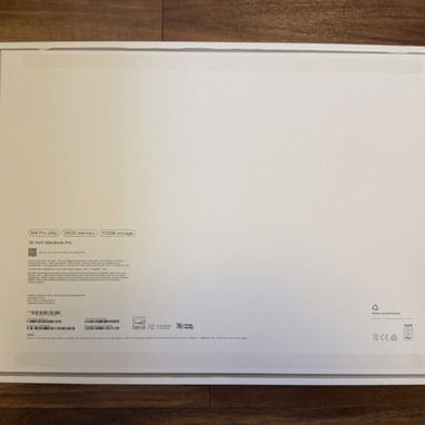 Apple MacBook Pro 16"inch M4 Pro Chip BOX - 6/10