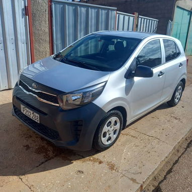 Vendo o negocio Kia picanto del 2017 - Img 87199463
