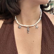 Collar caracoles y charms verano acero inoxidable - Img 56834254