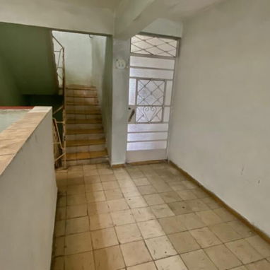 Venta de apartamento en buena zona - Img 123650122