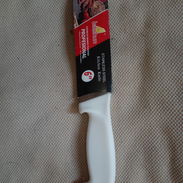 Cuchillo de cocina nuevo 6 pulgadas. Mango plástico blanco - Img 45937553