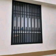 📍 Realizamos todo tipo trabajos de herrería para la seguridad de su hogar, con el diseño de su preferencia: ▪︎Puerta - Img 58099230