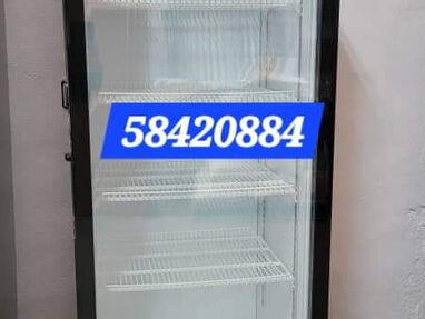 Neveras exhibidoras de 1, 2 y 3 puertas, Freezer y Heladeras - Img main-image