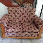 Juego de sala: Sofá de dos plazas y dos butacones - Img 56883782