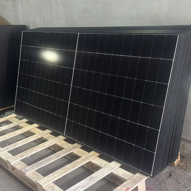 Paneles solares ☀️🌞 620W y 600W - 3/4