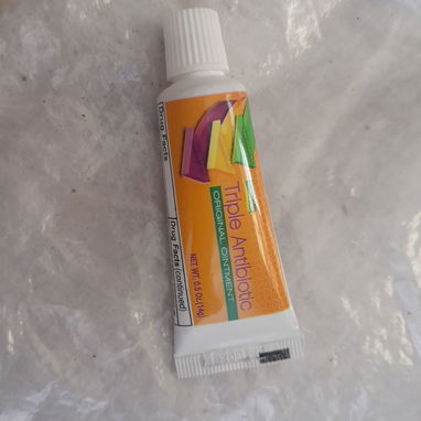 Contamos con todo tipo d medicamentos importados en cremas, no dude en preguntar - Img 119802399